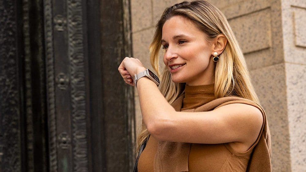 Garmin Venu X1 Unveils Elegant Soft Gold Edition